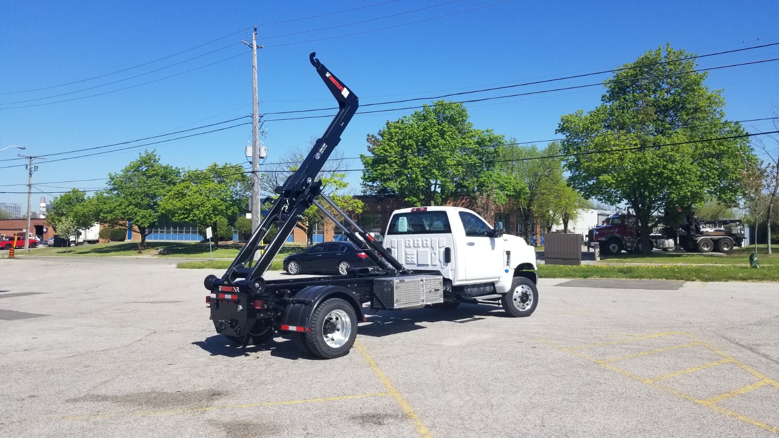 2020 CV-515 4X4 Hook lift XRTL Multilift - image 1 of 2